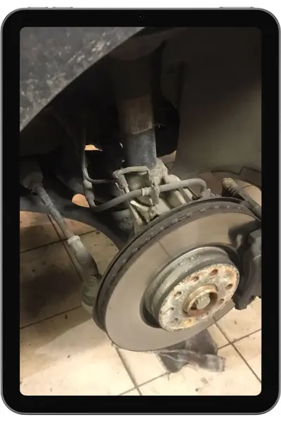 Wymiana klocków hamulcowych Skoda Skala 1.0 TSI hamulce 2